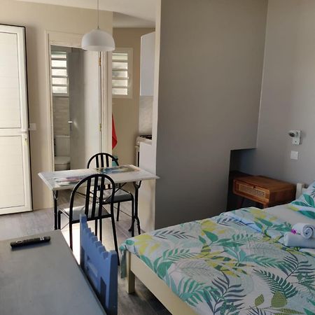 Joli Studio Cocooning & Discret, A 2Mns De La 4 Voies La Possession Exterior foto